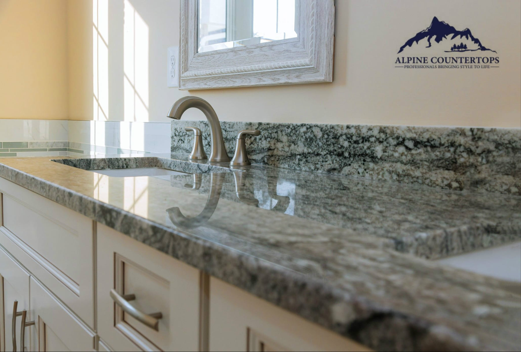 Countertop and interior photo 87 from Alpine